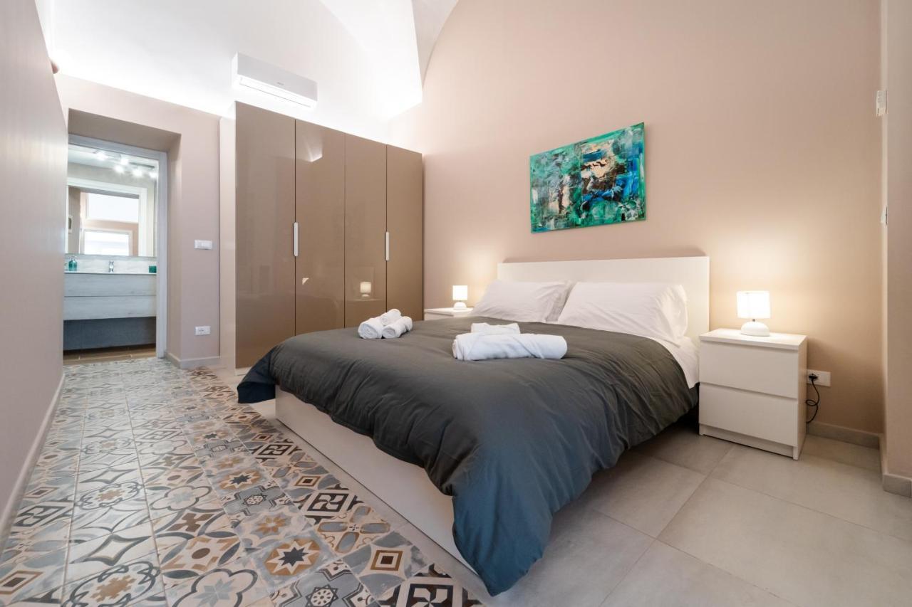 Catania Center Modern Apartment ภายนอก รูปภาพ