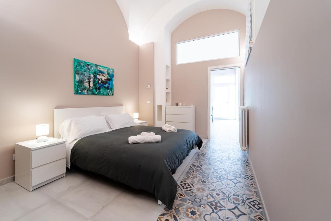 Catania Center Modern Apartment ภายนอก รูปภาพ
